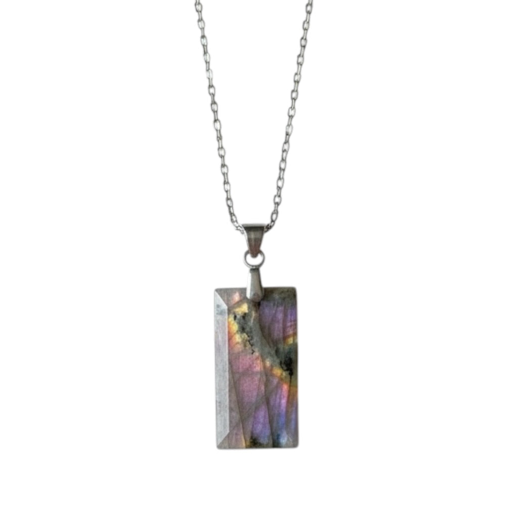 Labradorit Halskette - Geschliffener Anhänger CrystalScents