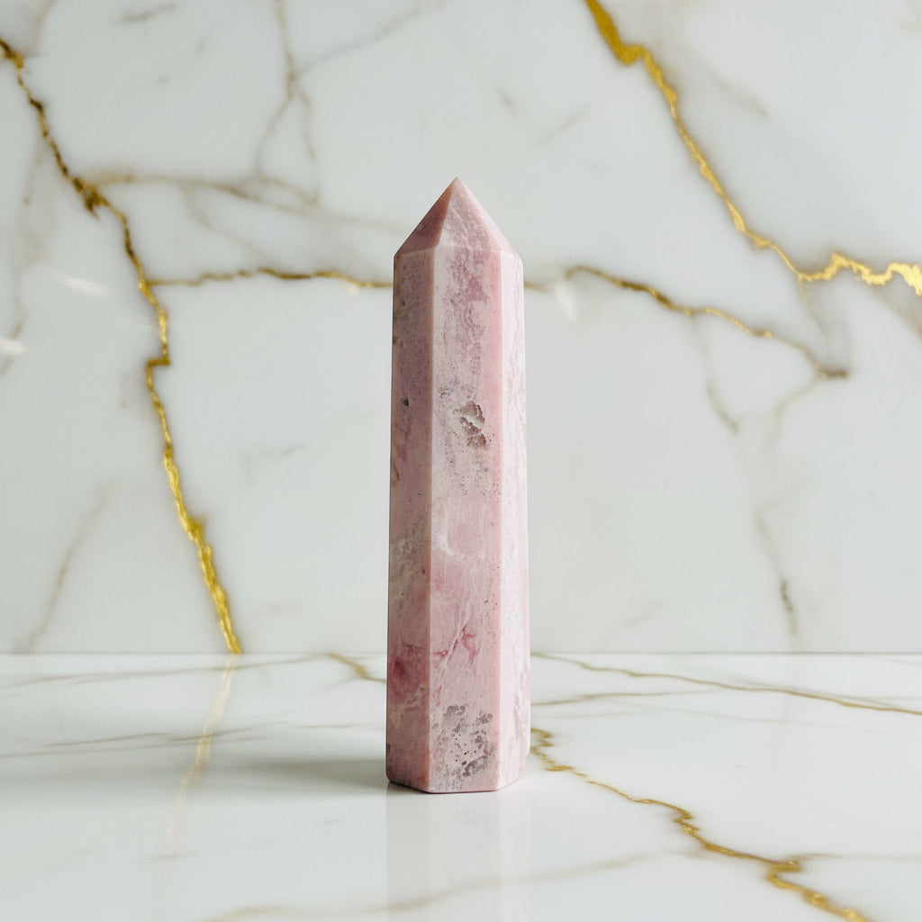 Opalit Obelisk – Energie & Ausgleich JETZT sichern CrystalScents