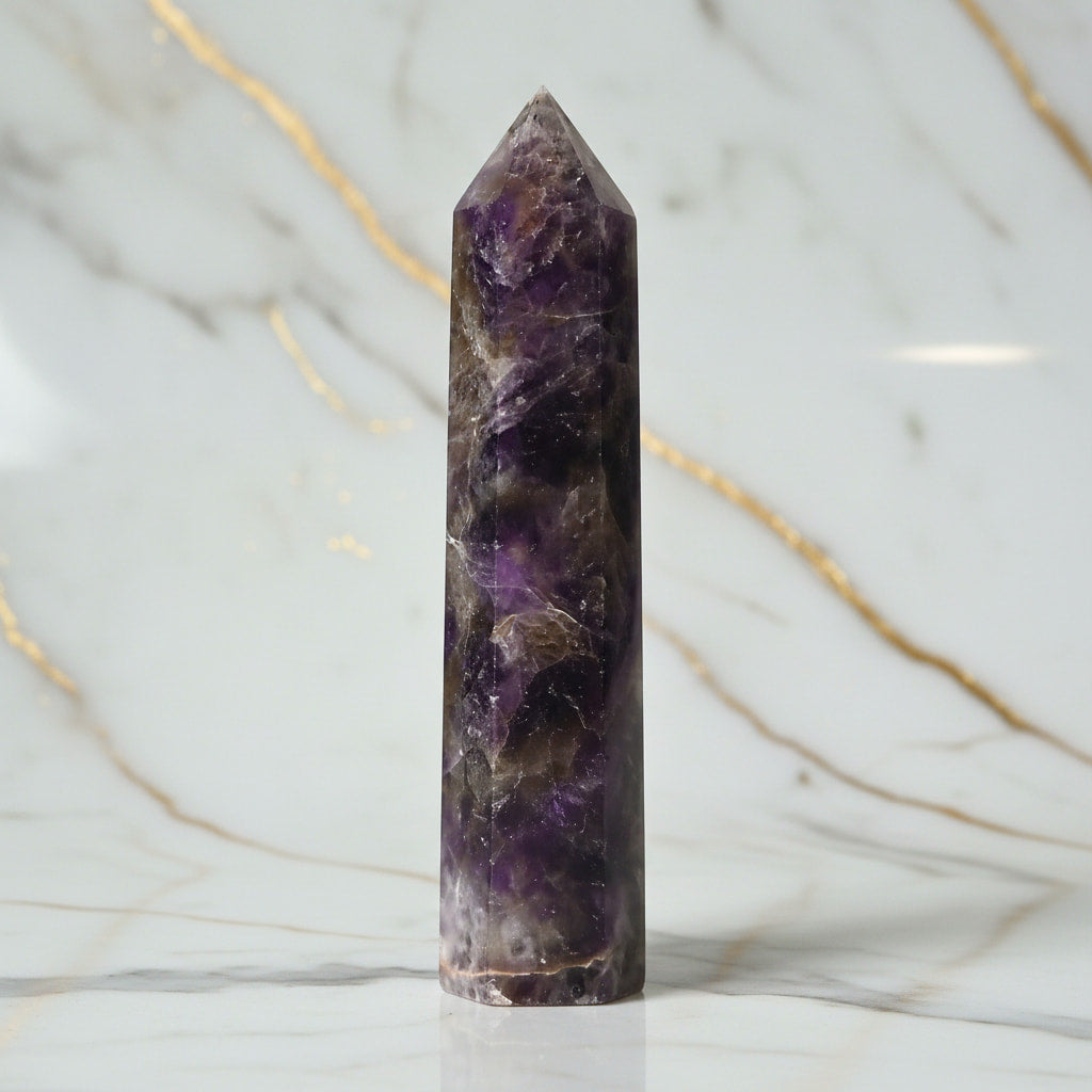Amethyst Obelisk – Meditation & harmonische Raumwirkung CrystalScents