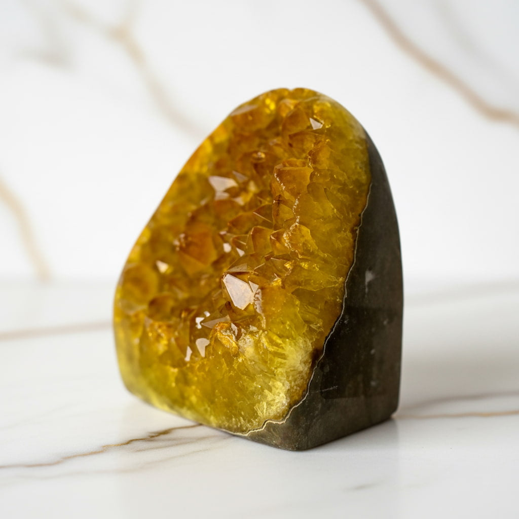 Amethystdruse Gelb – Funkelndes Deko-Highlight CrystalScents
