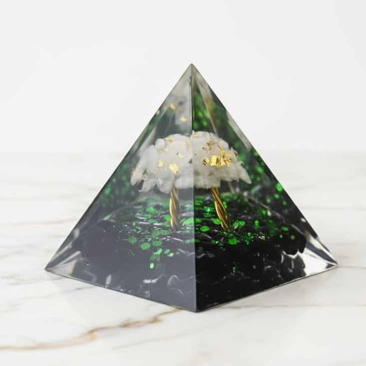 Orgonit Pyramide - Baum der Weisheit CrystalScents