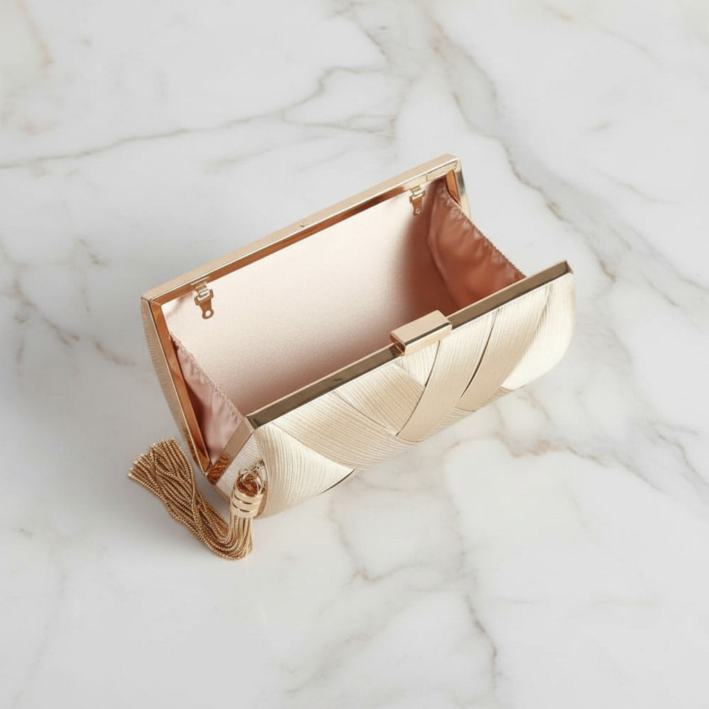 Clutch - funkelnder Begleiter für Abendoutfits CrystalScents