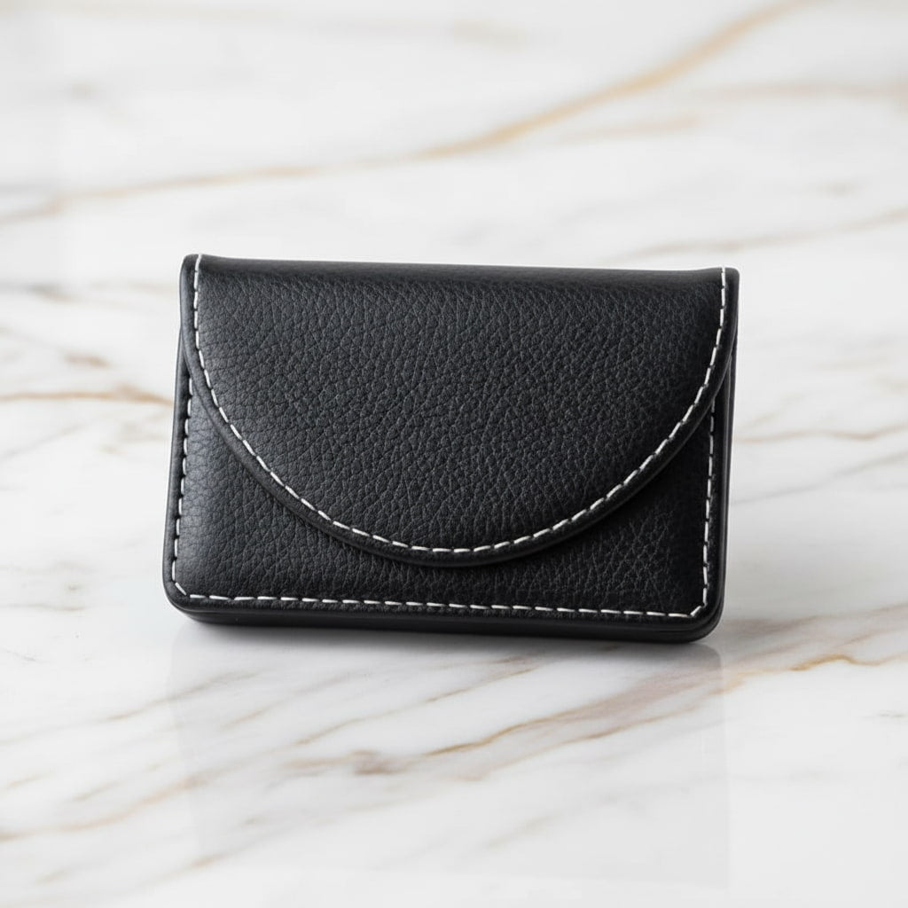 Visitenkartenetui Kunstleder Schwarz – Elegantes Etui für Business CrystalScents