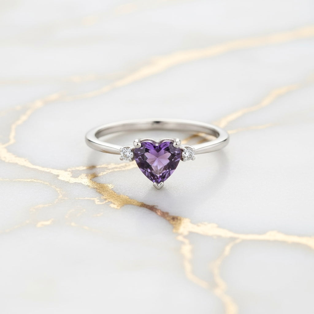Amethyst Ring - Liebevoller Begleiter