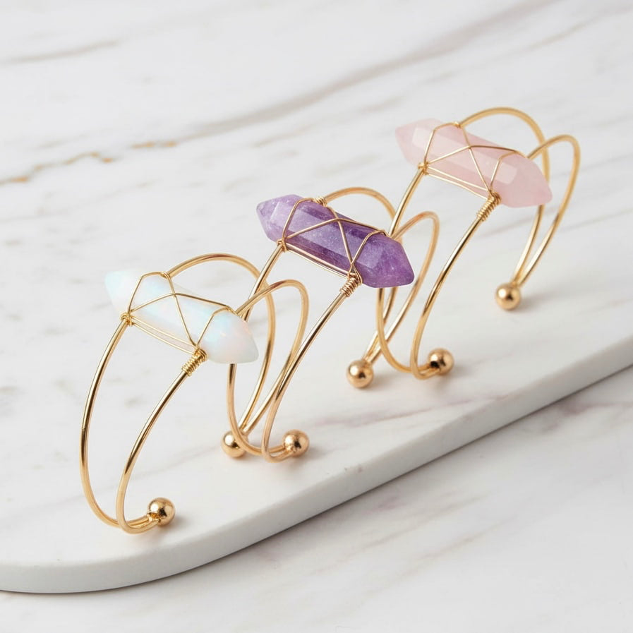 Bergkristall Armreif - Eleganz & Klarheit