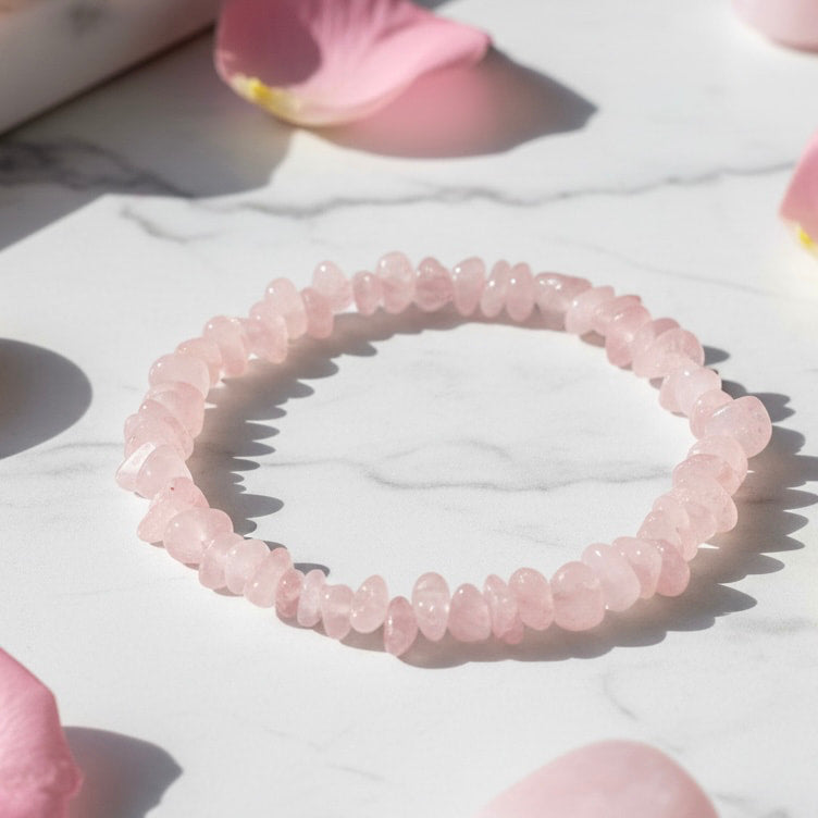 Rosenquarz Splitter Armband – Herzensfreude & Harmonie CrystalScents