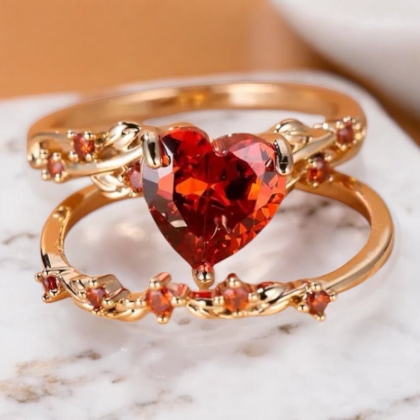 2 - teiliger geflochtener Stacking - Ring mit rotem Herz - CrystalScents