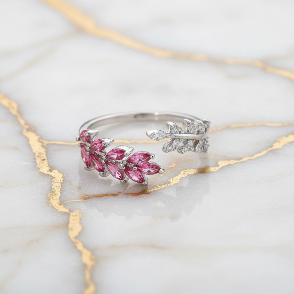 Ring in Silber mit offenem Blatt-Design in Rot CrystalScents