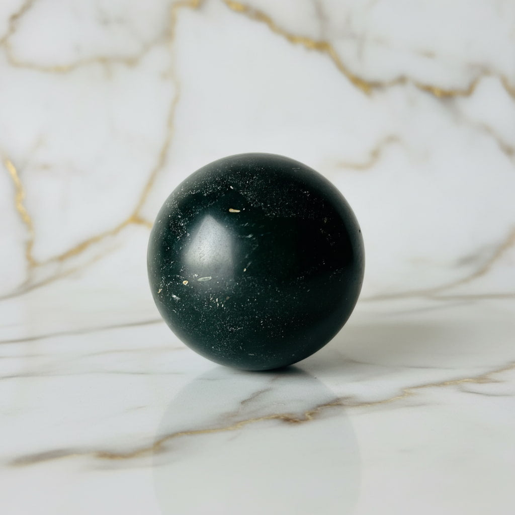 Jaspis Kugel – Erdung & innere Ruhe CrystalScents