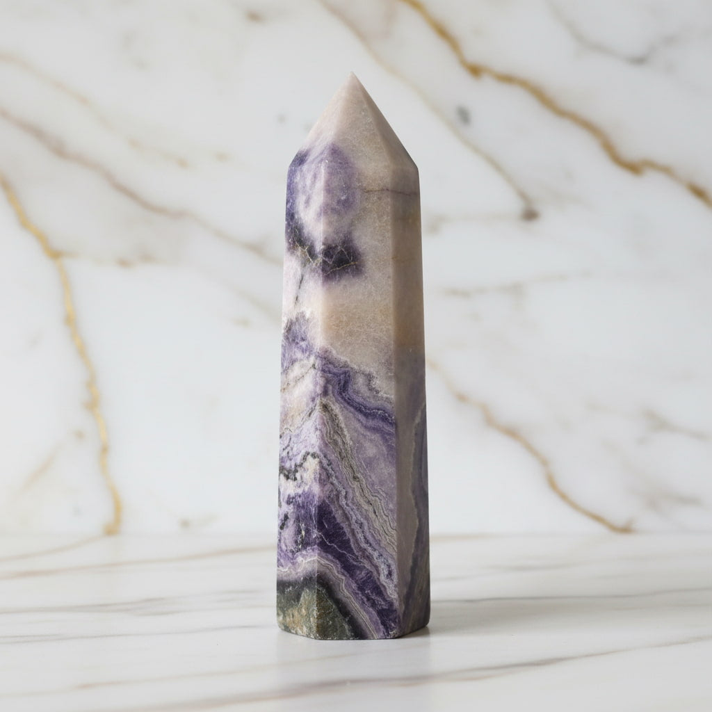 Charoit Obelisk – Raum & Meditation CrystalScents
