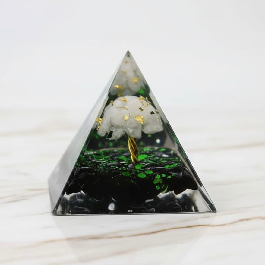 Orgonit Pyramide - Baum der Weisheit CrystalScents