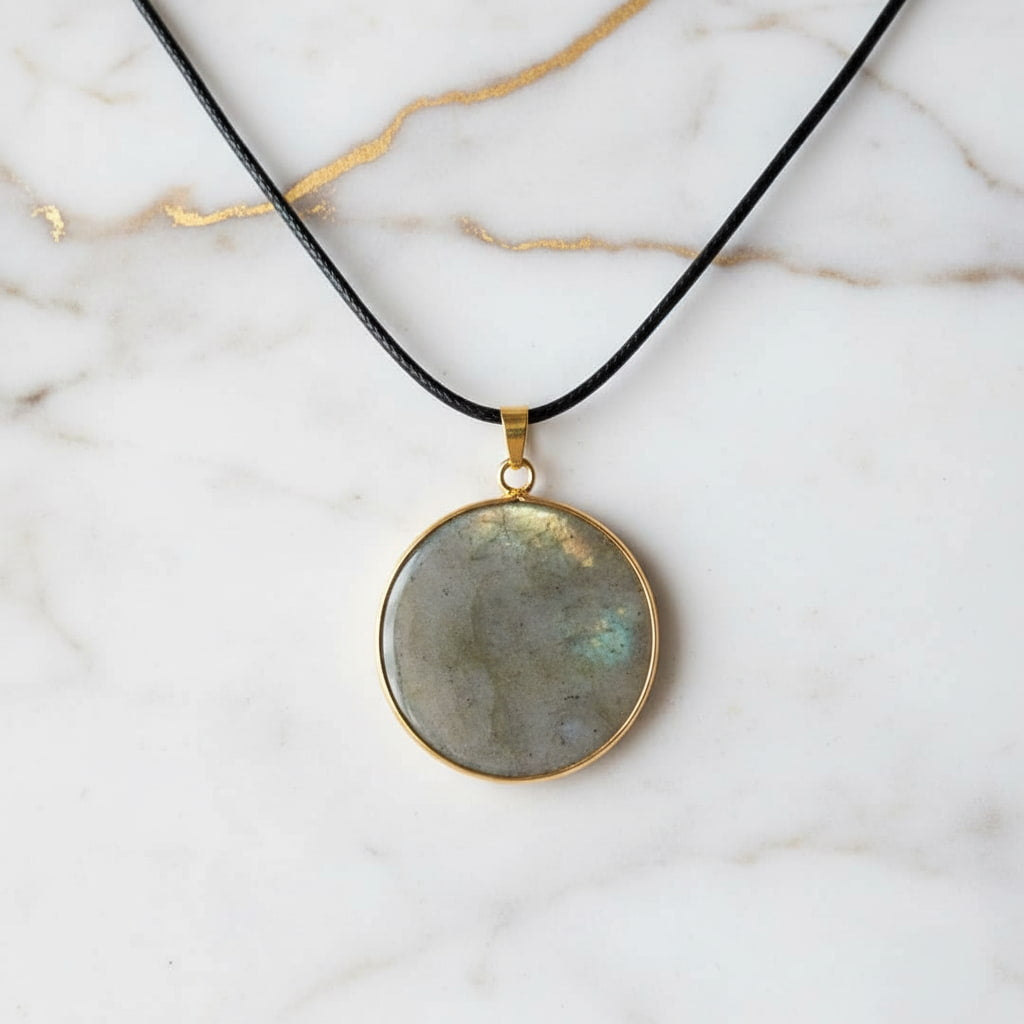 Labradorit Halskette – Kristall-Scheibe JETZT sichern CrystalScents