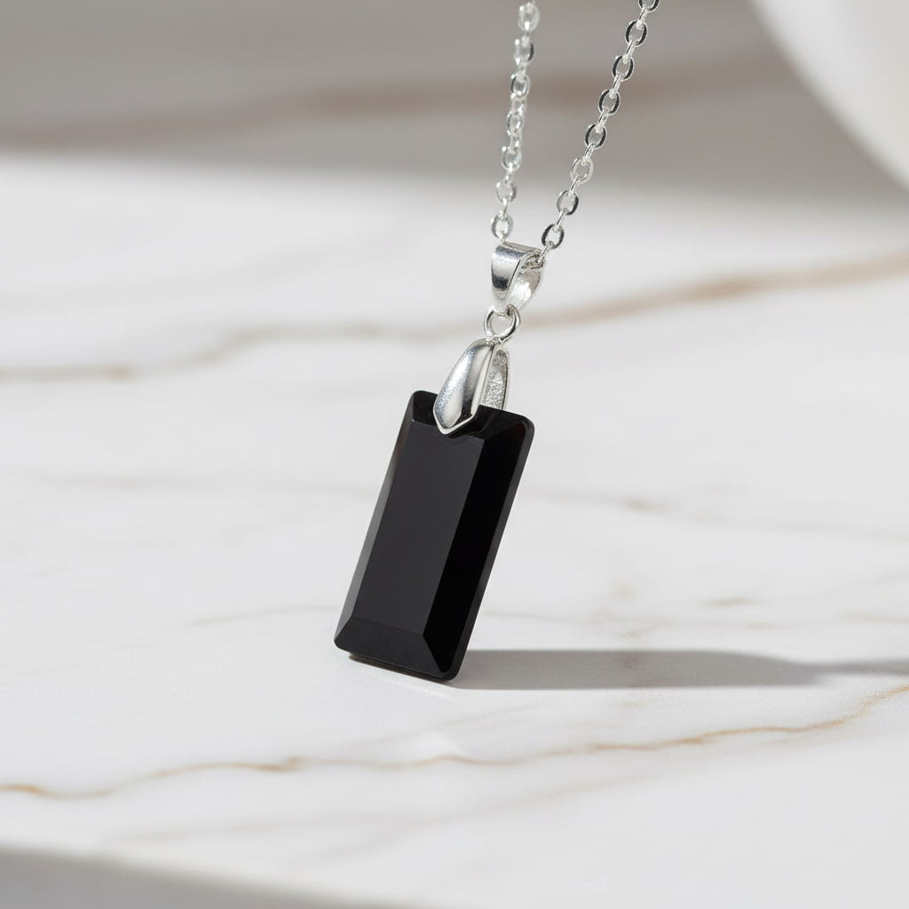 Obsidian Halskette - Geschliffener Anhänger