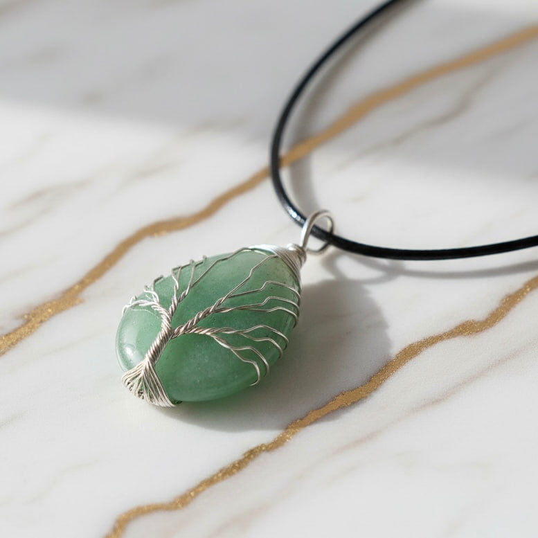 Aventurin Halskette - Silbern verziert