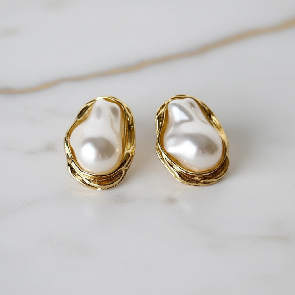 Ohrringe – Gold mit großen Perlen