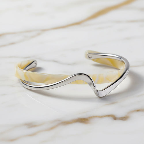 Armband – Offene Wellenform in Weiß & Silber CrystalScents