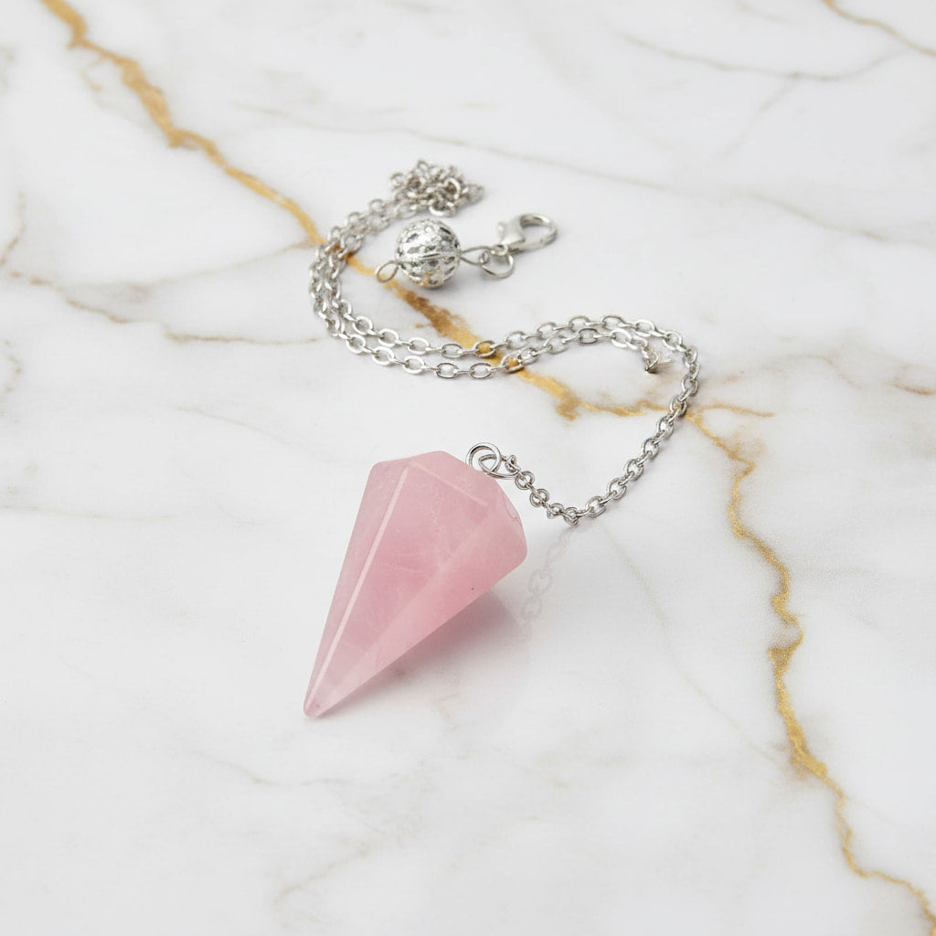 Rosenquarz Pendel – Liebe & emotionale Balance CrystalScents