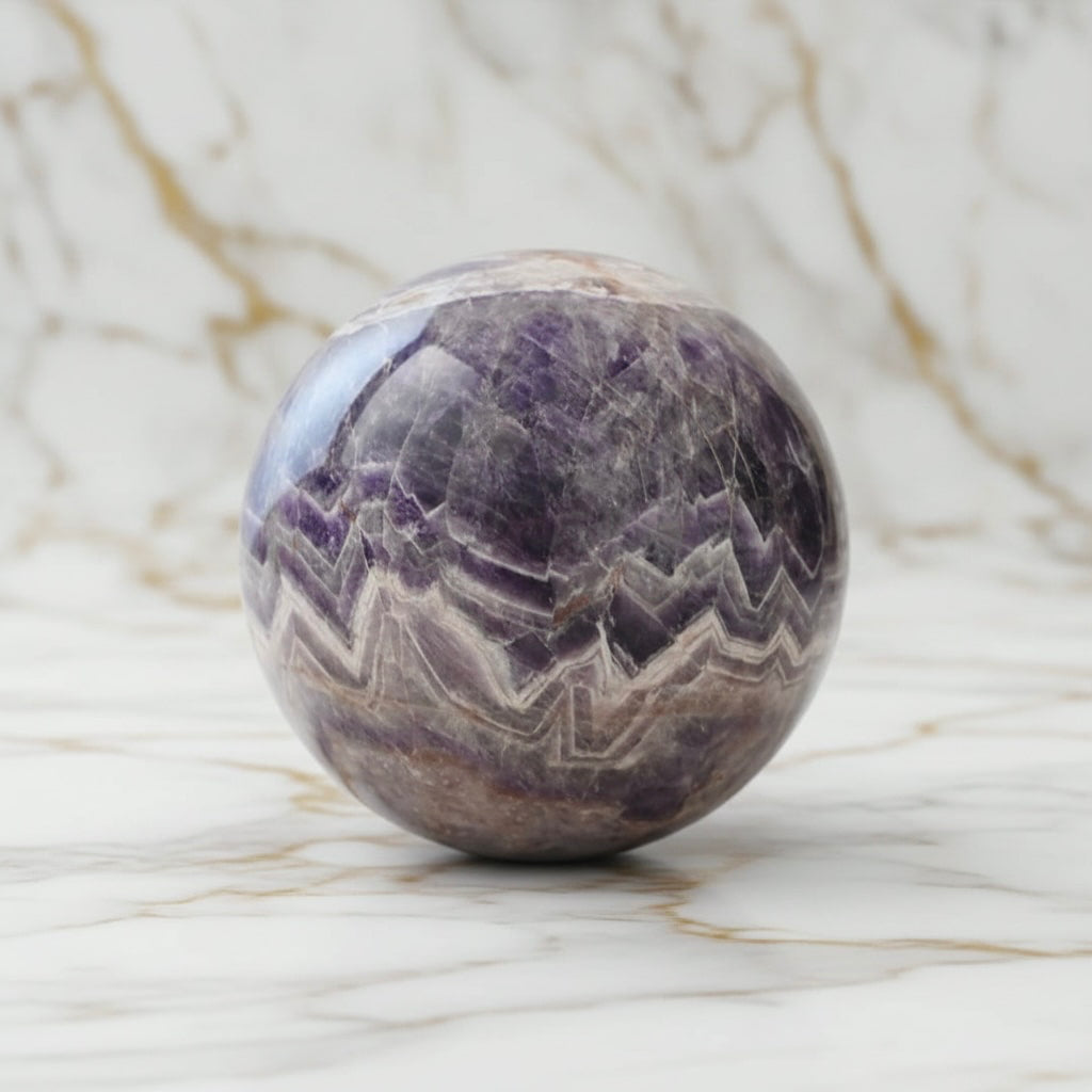 Sehr große Amethyst Kugel – 19 cm, 13 kg, positive Energie & Harmonie CrystalScents