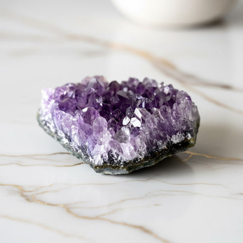 Amethyst Cluster – Kraft & Energie CrystalScents