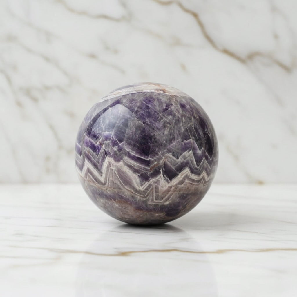 Sehr große Amethyst Kugel – 19 cm, 13 kg, positive Energie & Harmonie CrystalScents