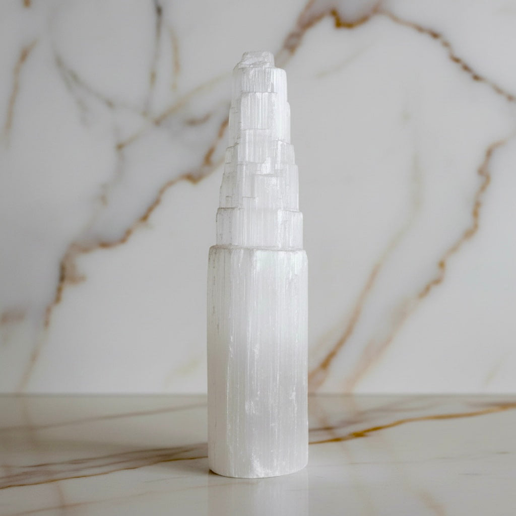 Selenit Turm – Ruhe & energetische Reinigung JETZT sichern CrystalScents