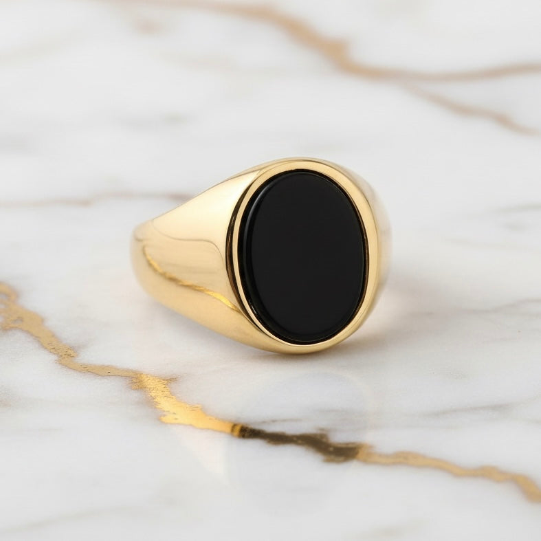 Onyx Ring Gold - schwarzer ovaler Kristall CrystalScents
