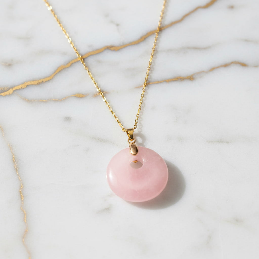 Rosenquarz Halskette - Rundes Design CrystalScents