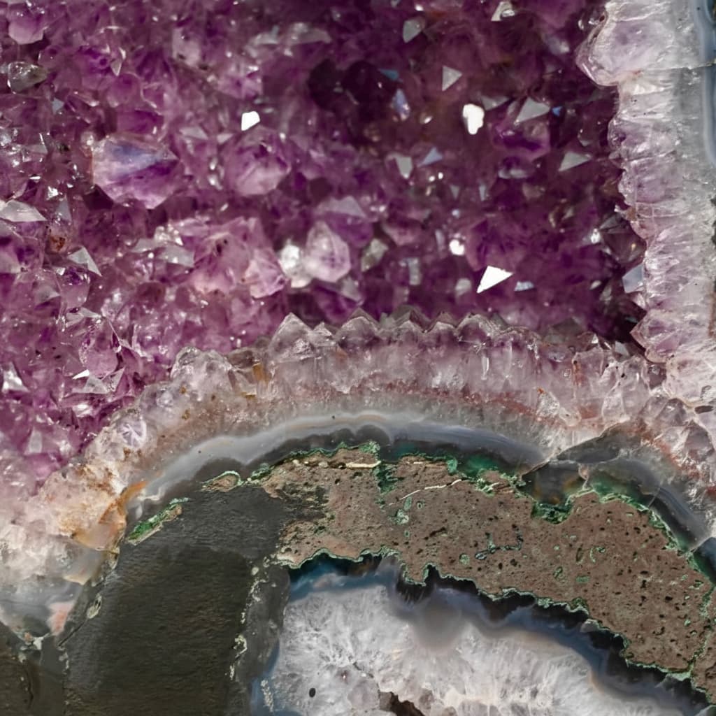 Riesige Amethystdruse – Violettes Wohnhighlight CrystalScents