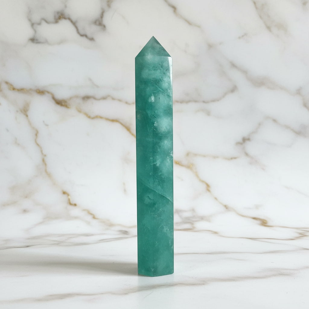 Fluorit Obelisk – Strahlendes Statement