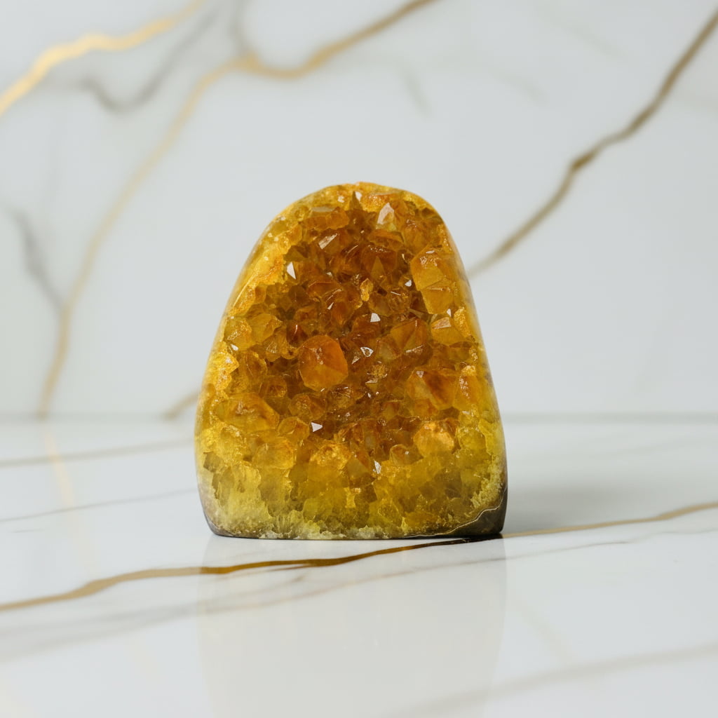 Amethystdruse Gelb – Funkelndes Deko-Highlight CrystalScents