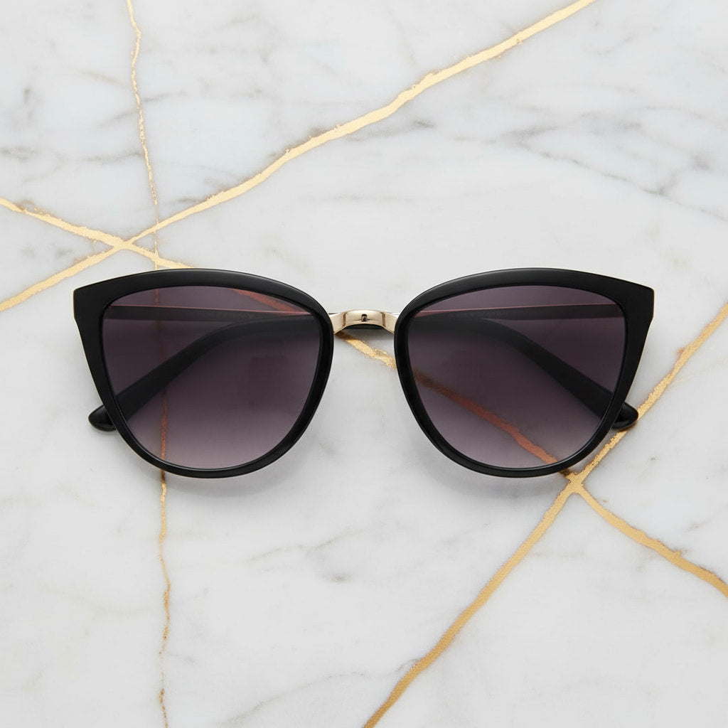 Sonnenbrille – Schwarzes Cateye CrystalScents
