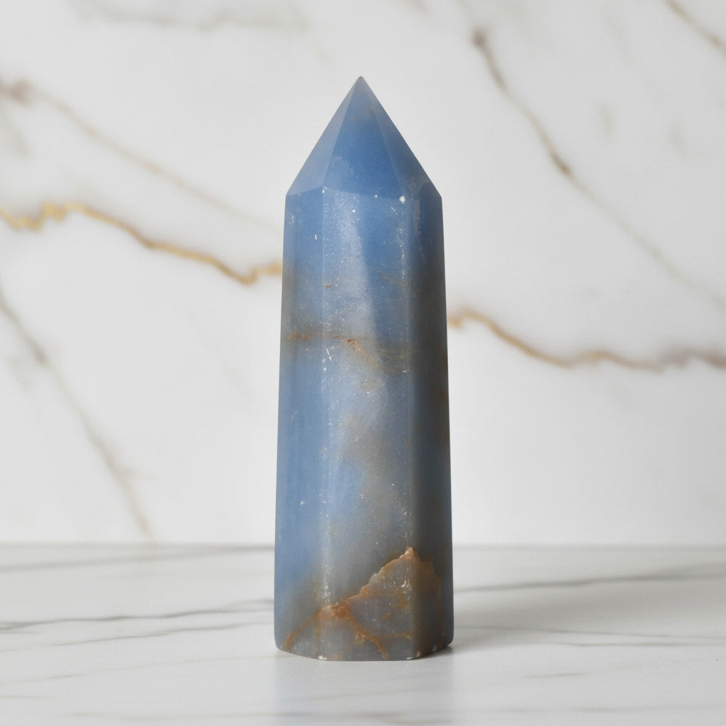 Angelit Obelisk – Himmelblauer Seelenstein Ruhe & Harmonie CrystalScents