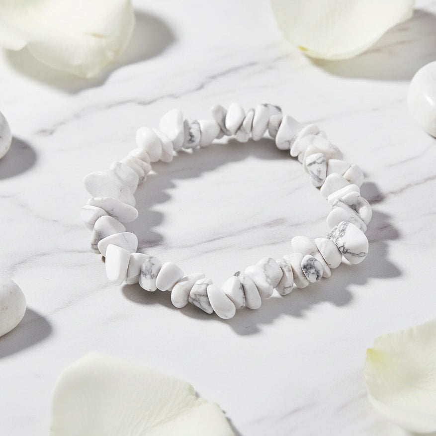 Howlit Splitterarmband – Lebendige Form für innere Ruhe CrystalScents