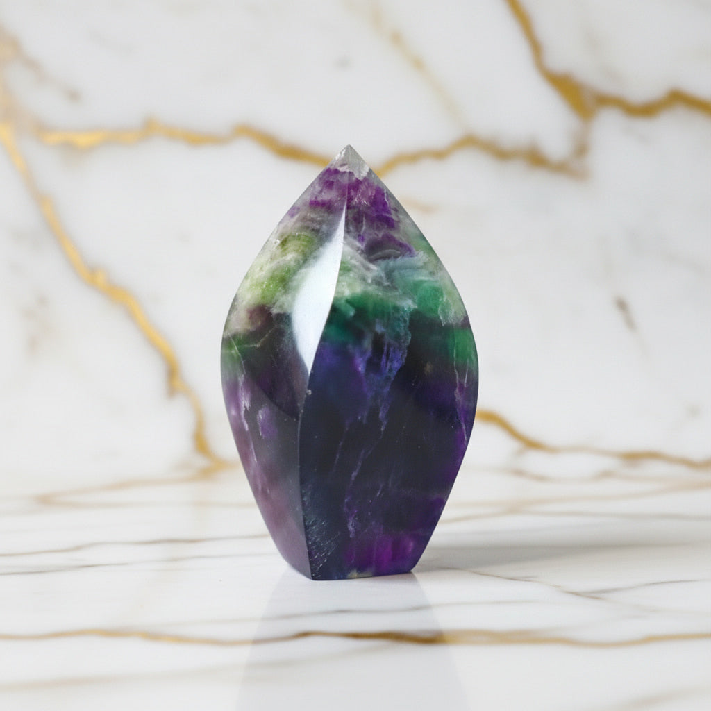 Fluorit Flamme – Farbspiel & Form