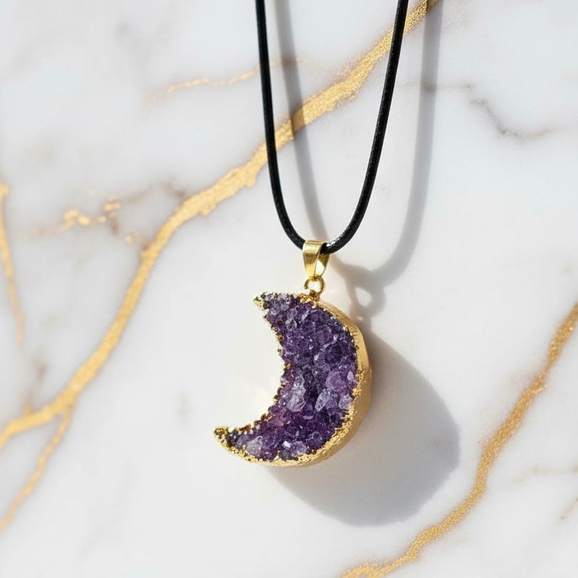 Amethyst Halskette – Cluster Mond für Eleganz & Ausstrahlung CrystalScents