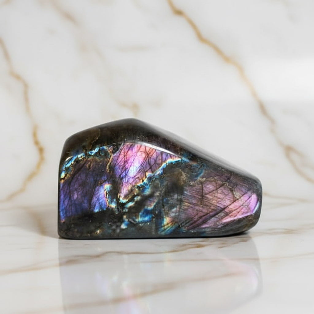 Labradorit Sunset Freiform – Leuchtende Regenbogenfarben CrystalScents