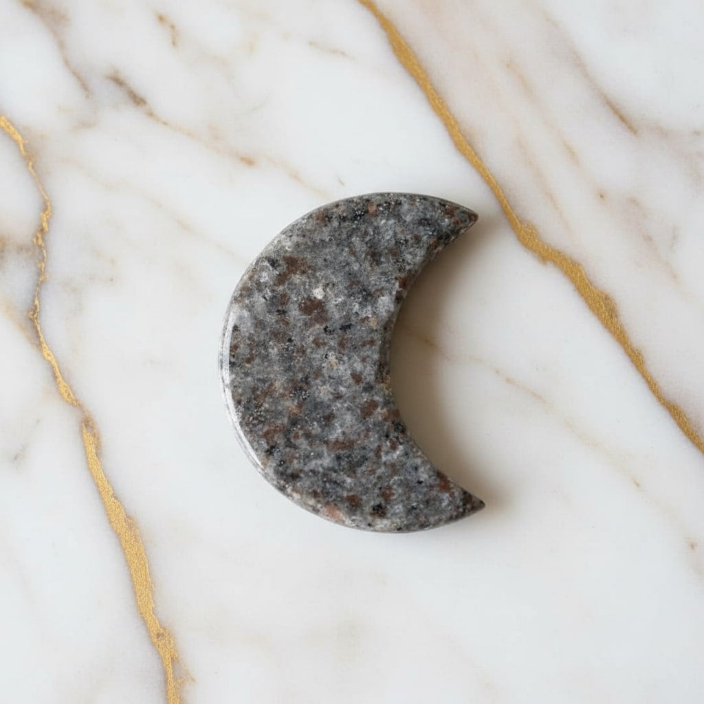 Flammenstein Mond – Naturwunder JETZT sichern CrystalScents