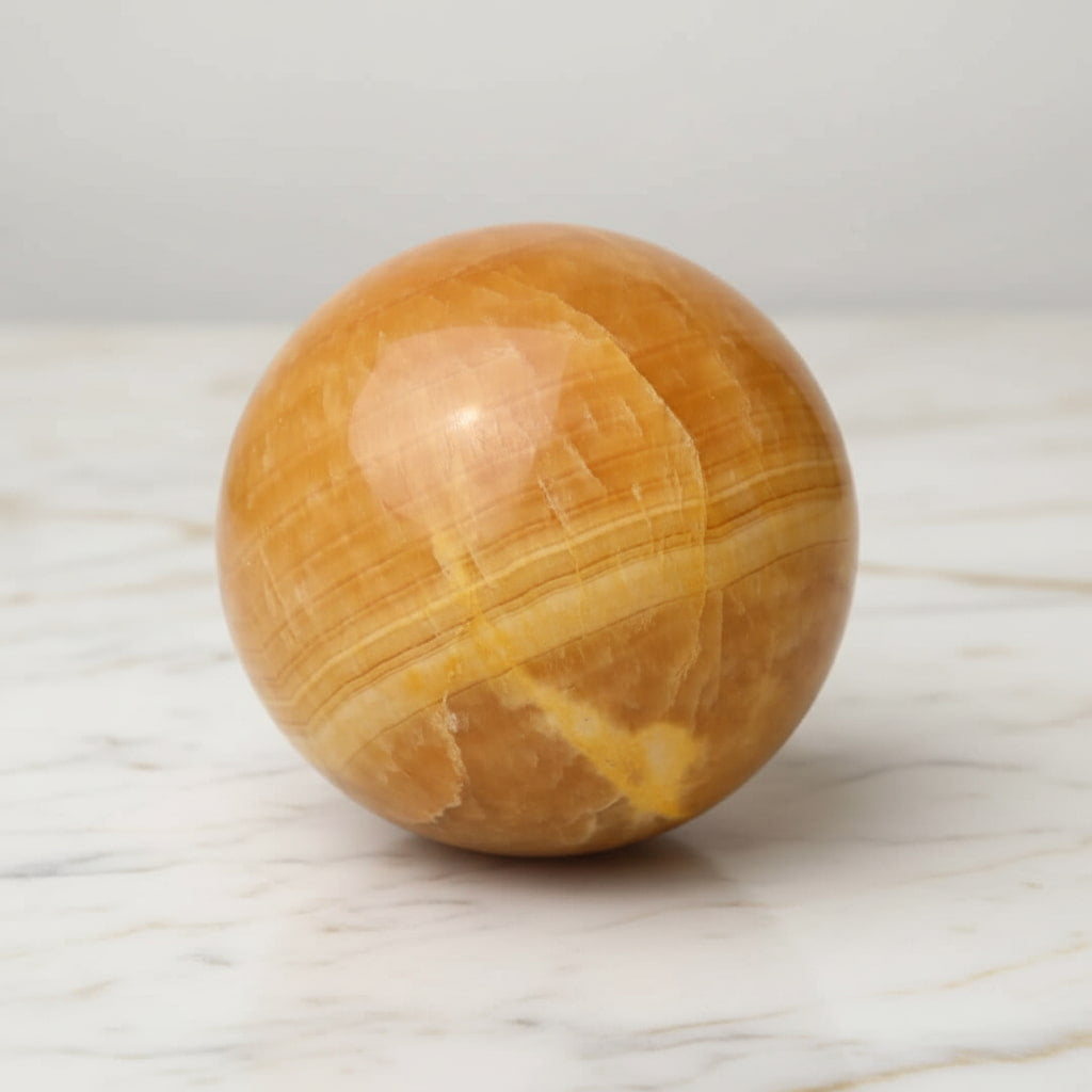 Große Calcit Kugel - in kräftigem Orange CrystalScents