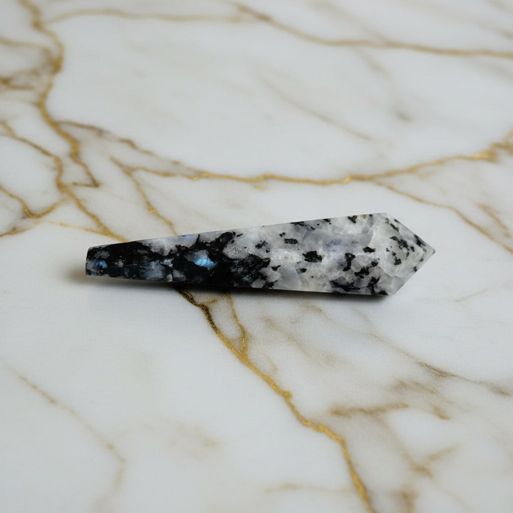 Mondstein Zepter – Für innere Balance und Harmonie CrystalScents