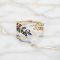 Ring mit offenem Blatt-Design in Dunkelblau CrystalScents