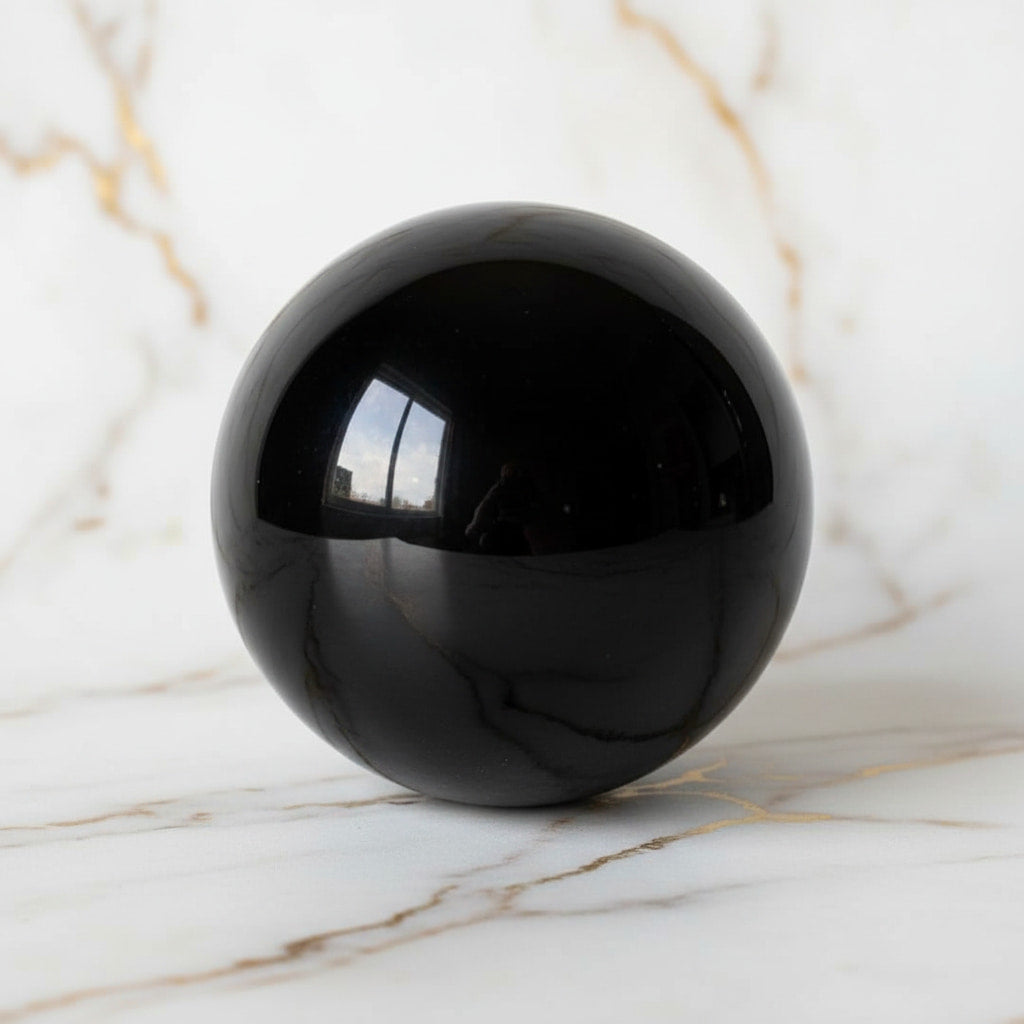 Obsidian Kugel - Klar & Schützend CrystalScents