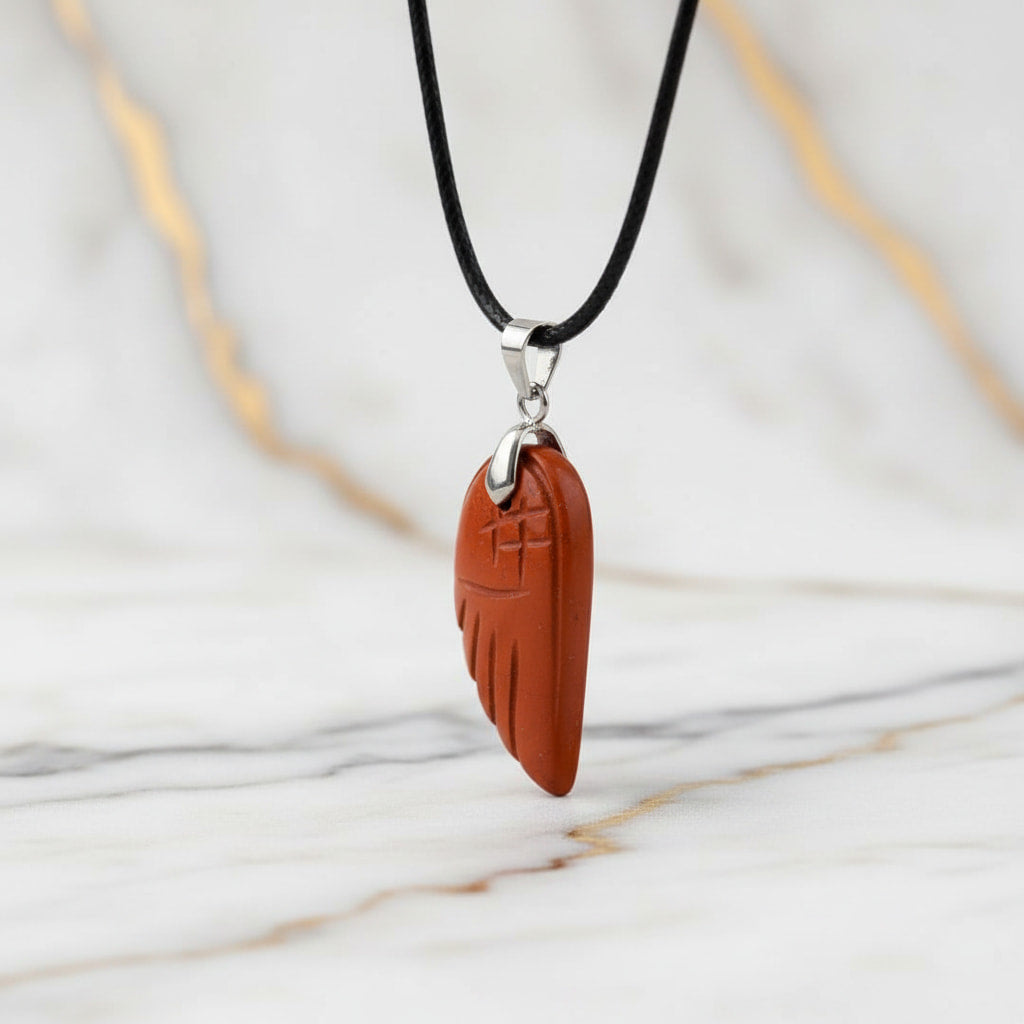 Roter Jaspis Halskette - Flügel Anhänger CrystalScents