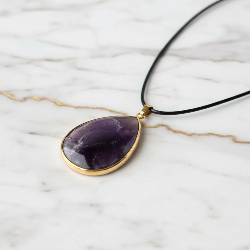 Amethyst Halskette – Tropfenanhänger für Ruhe & Fokus CrystalScents