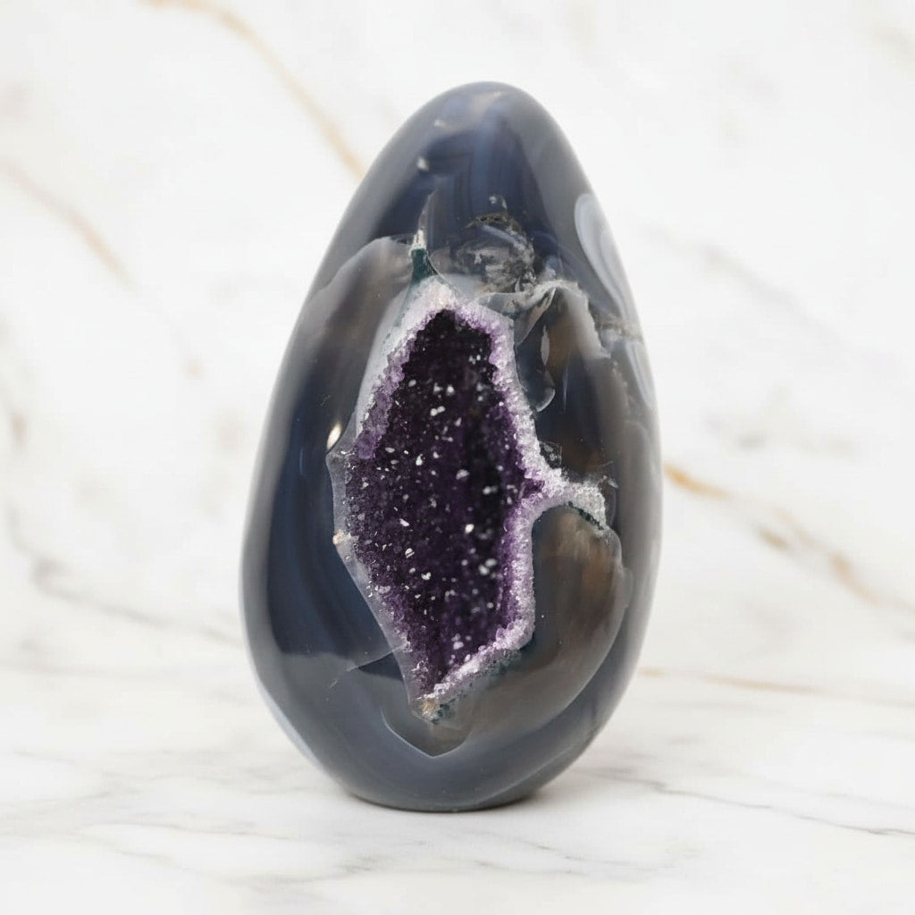 Großes Achat Ei - mit violetter Druse CrystalScents