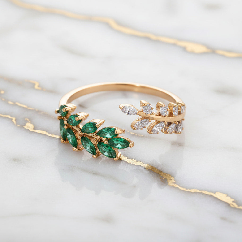 Ring mit offenem Blatt-Design in Grün CrystalScents
