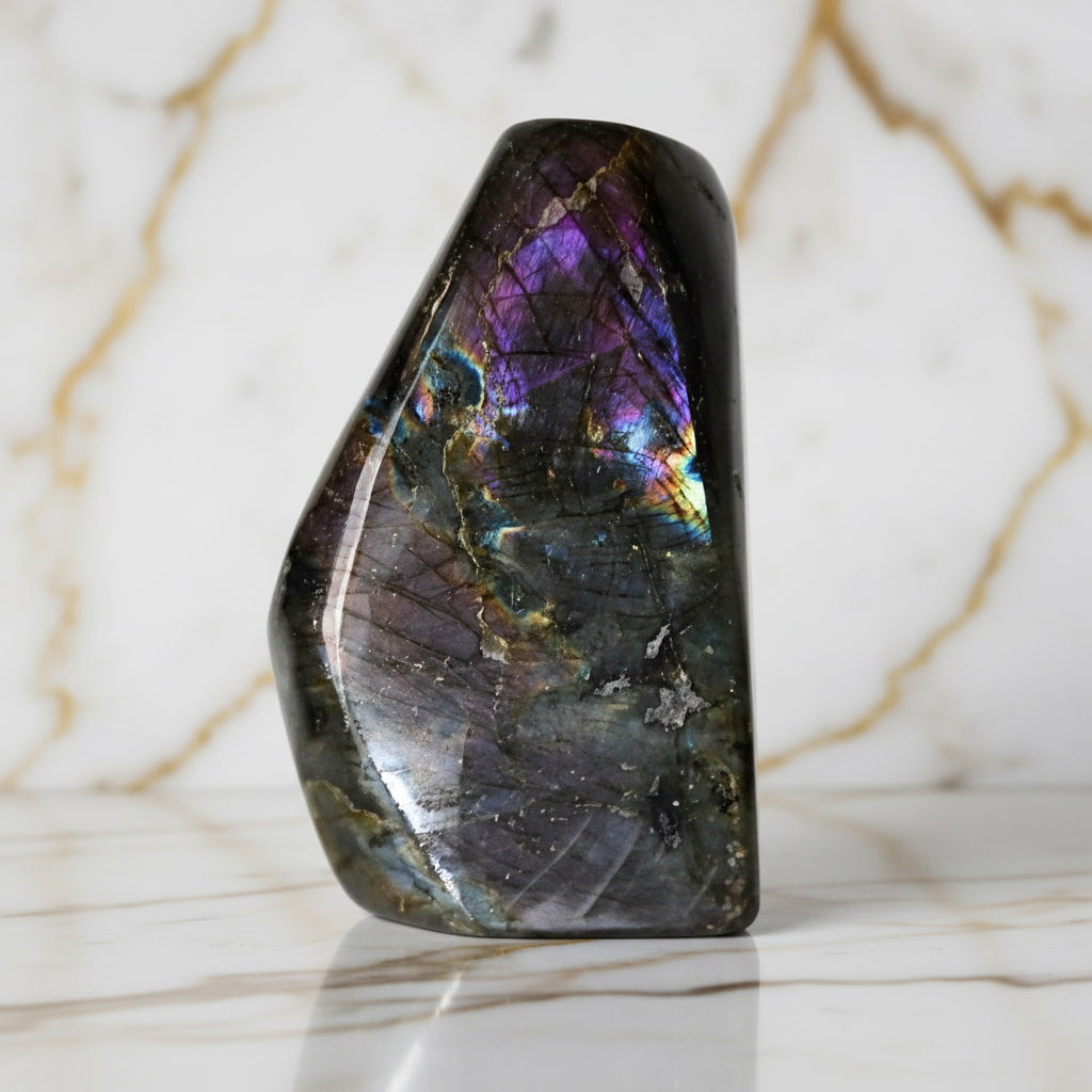 Labradorit Sunset Freiform – Leuchtende Regenbogenfarben CrystalScents