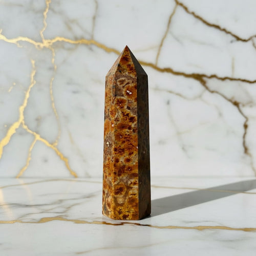 Blumenjaspis Obelisk - Blühende Urzeit CrystalScents
