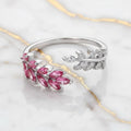 Ring in Silber mit offenem Blatt-Design in Rot CrystalScents