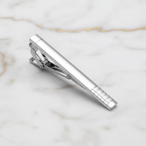 Krawattenklammer Silber – Accessoire für stilvolles Auftreten CrystalScents