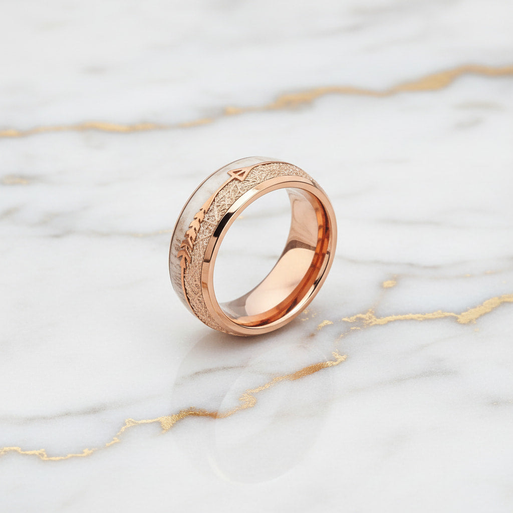 Ring mit Pfeil-Design – Goldenes Accessoire CrystalScents